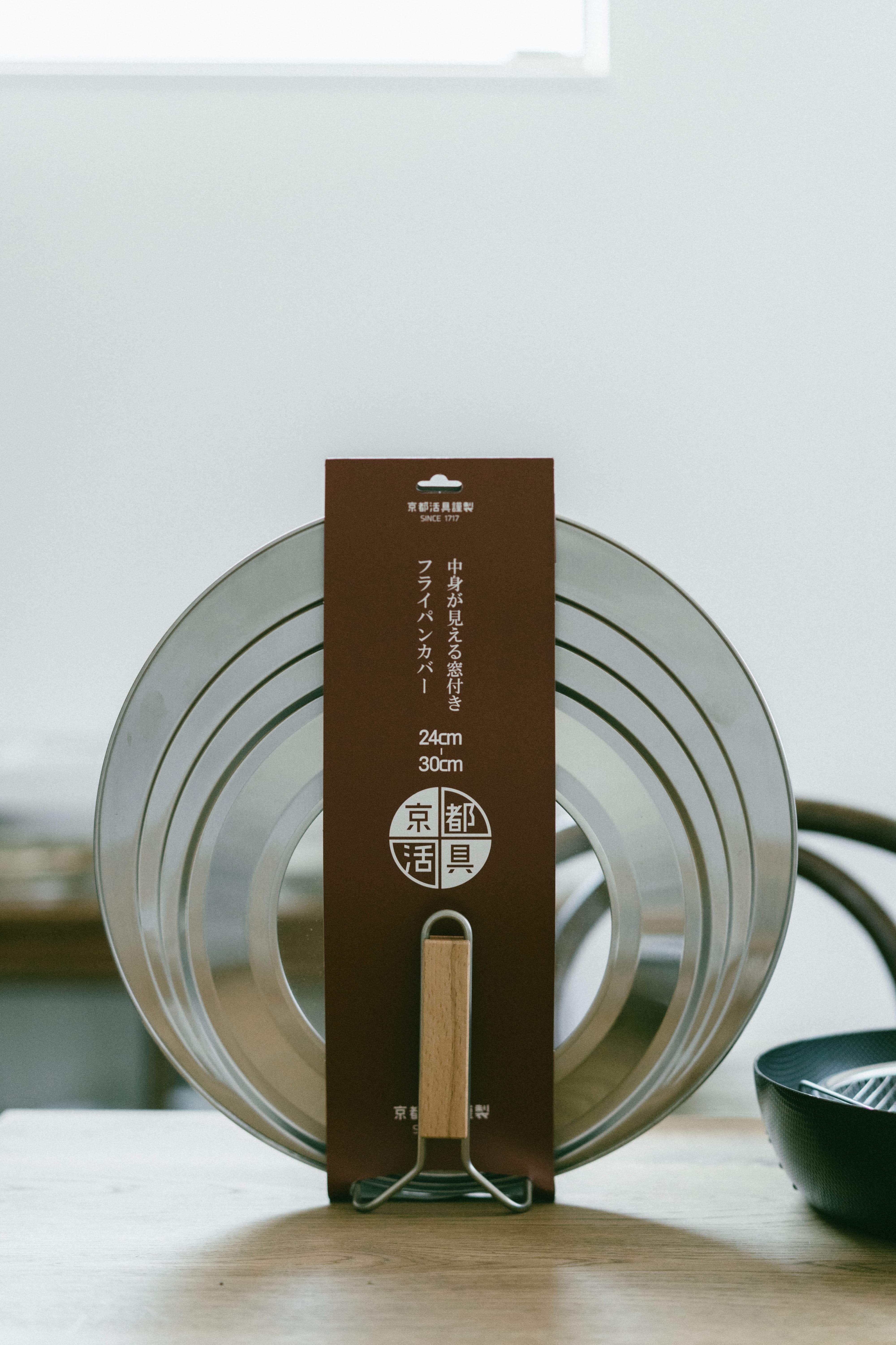 京都活具日本製不鏽鋼木柄萬用鍋蓋（適用24cm～30cm）
