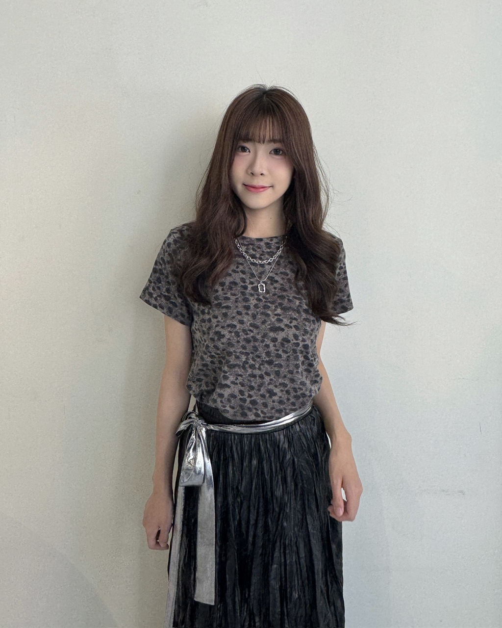 微彈低調豹紋短袖上衣 - 3242