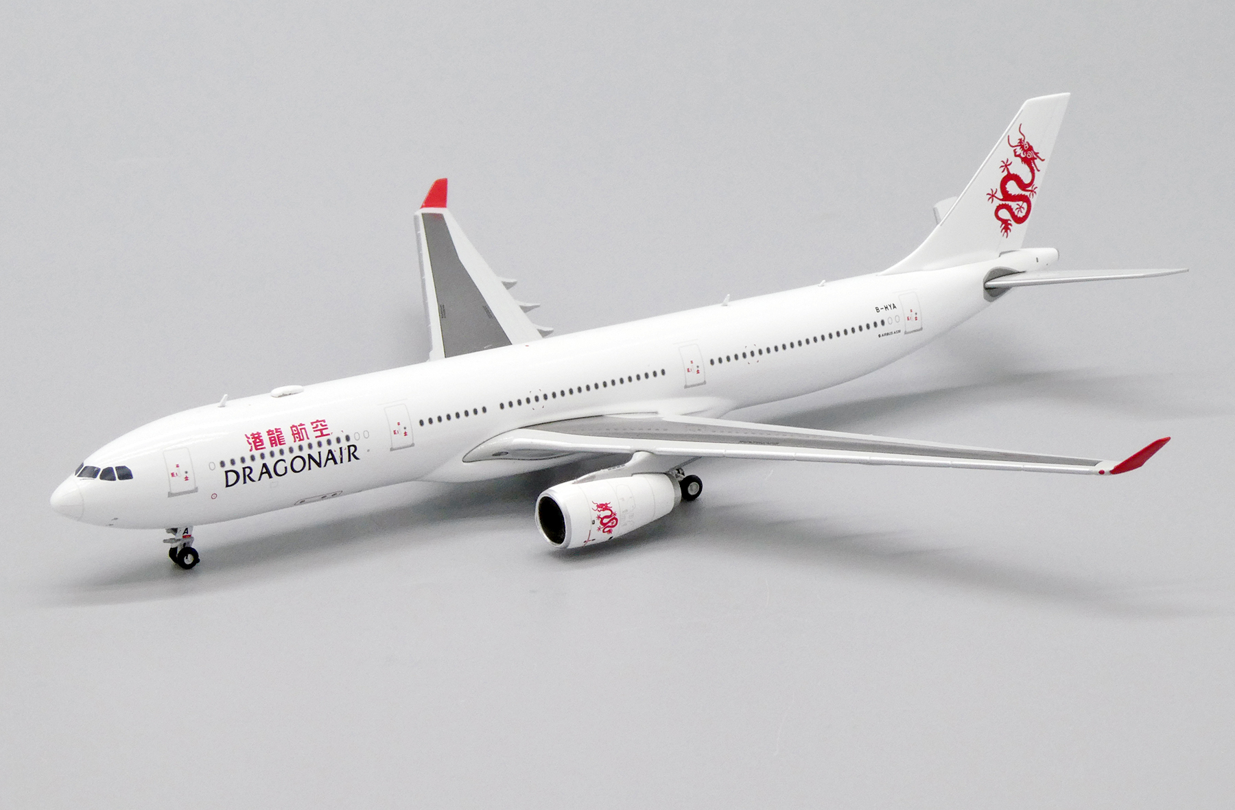JC wings 1/400 港龍航空  A330-300 B-HYA 標準塗裝