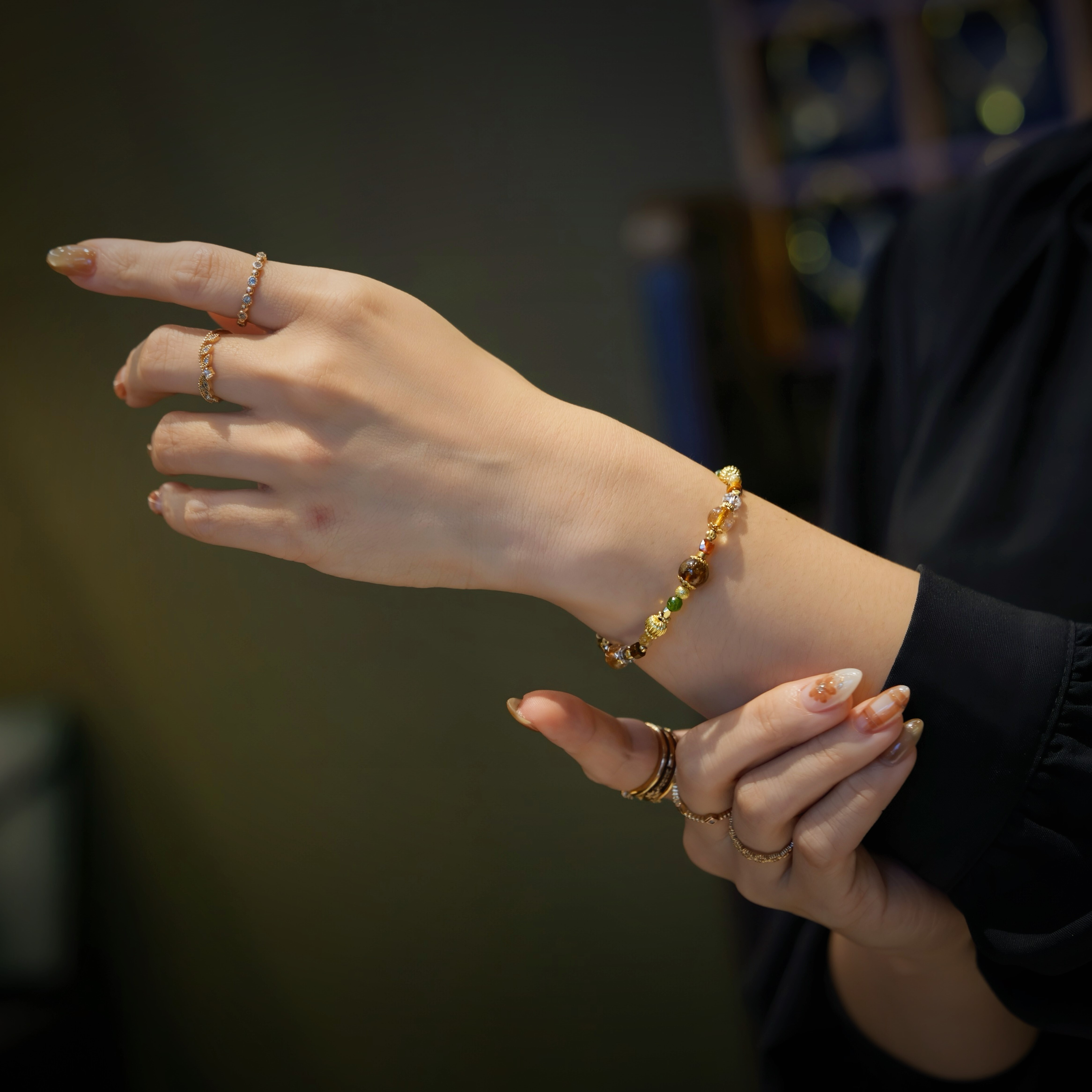 十拿九穩｜沙弗萊紅銅鈦碧玉手鍊 C1744