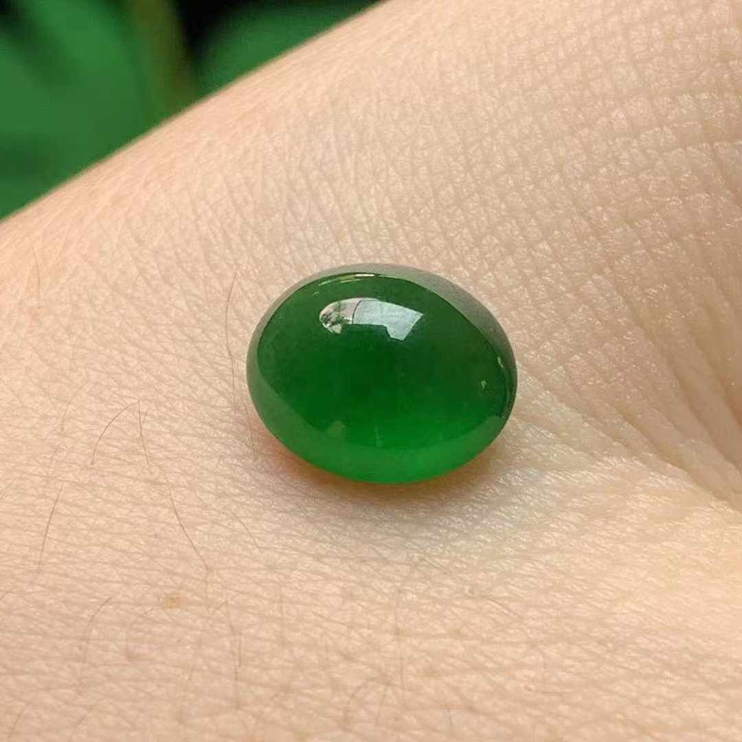 923356 翡翠冰種滿綠蛋面