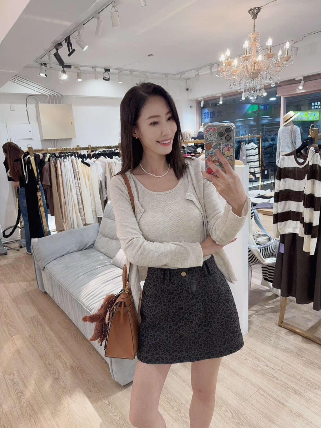 B10023-Cindy自留超顯瘦灰色豹紋A字短褲裙