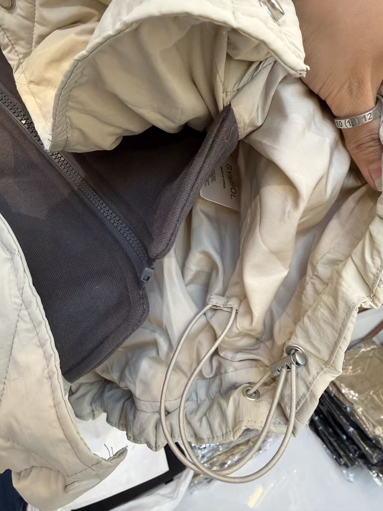 🥰K3511  ▶️菱格連帽大外套 👉B:cm L:cm
