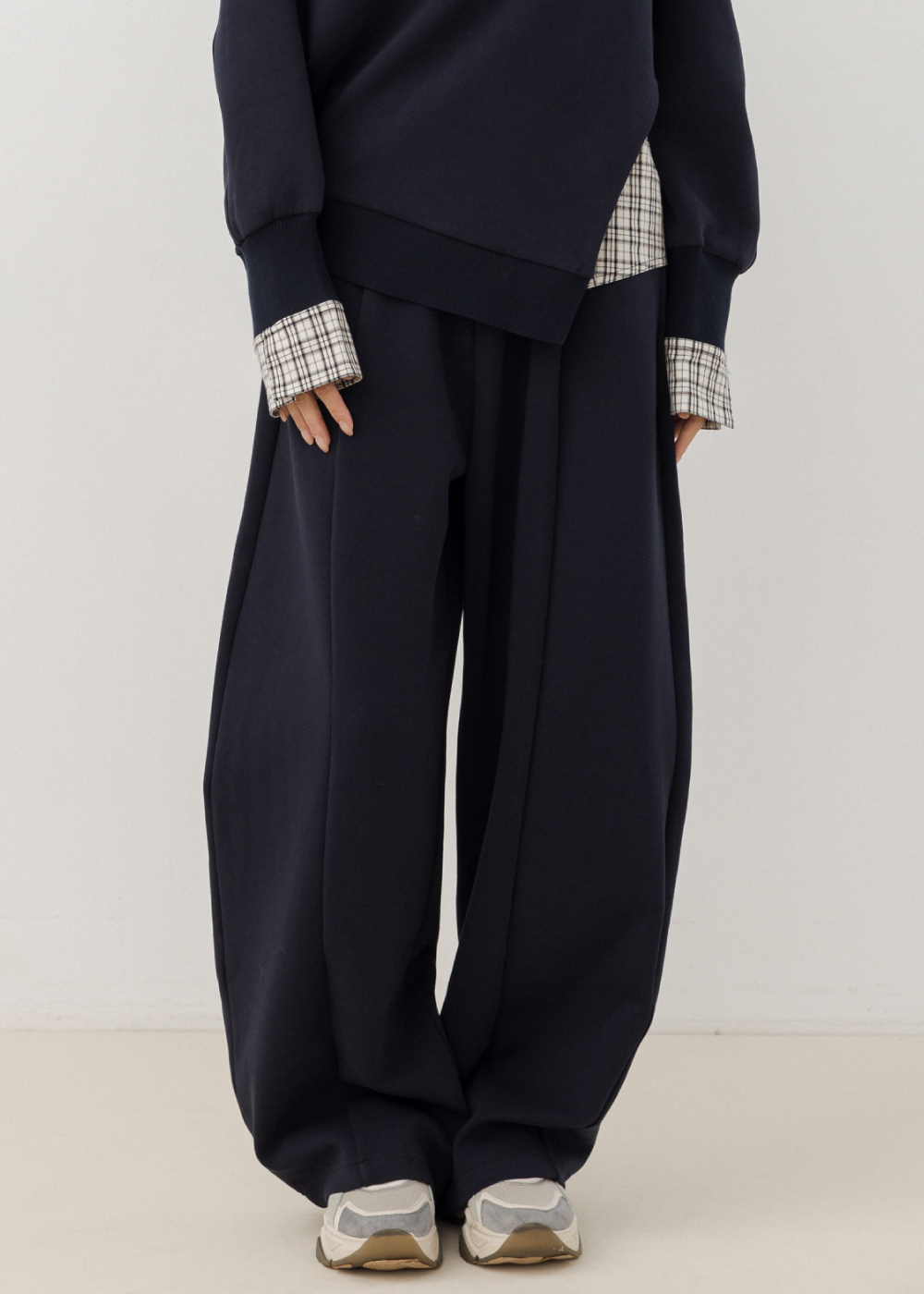 寬鬆闊腿垂墜感休閒長褲