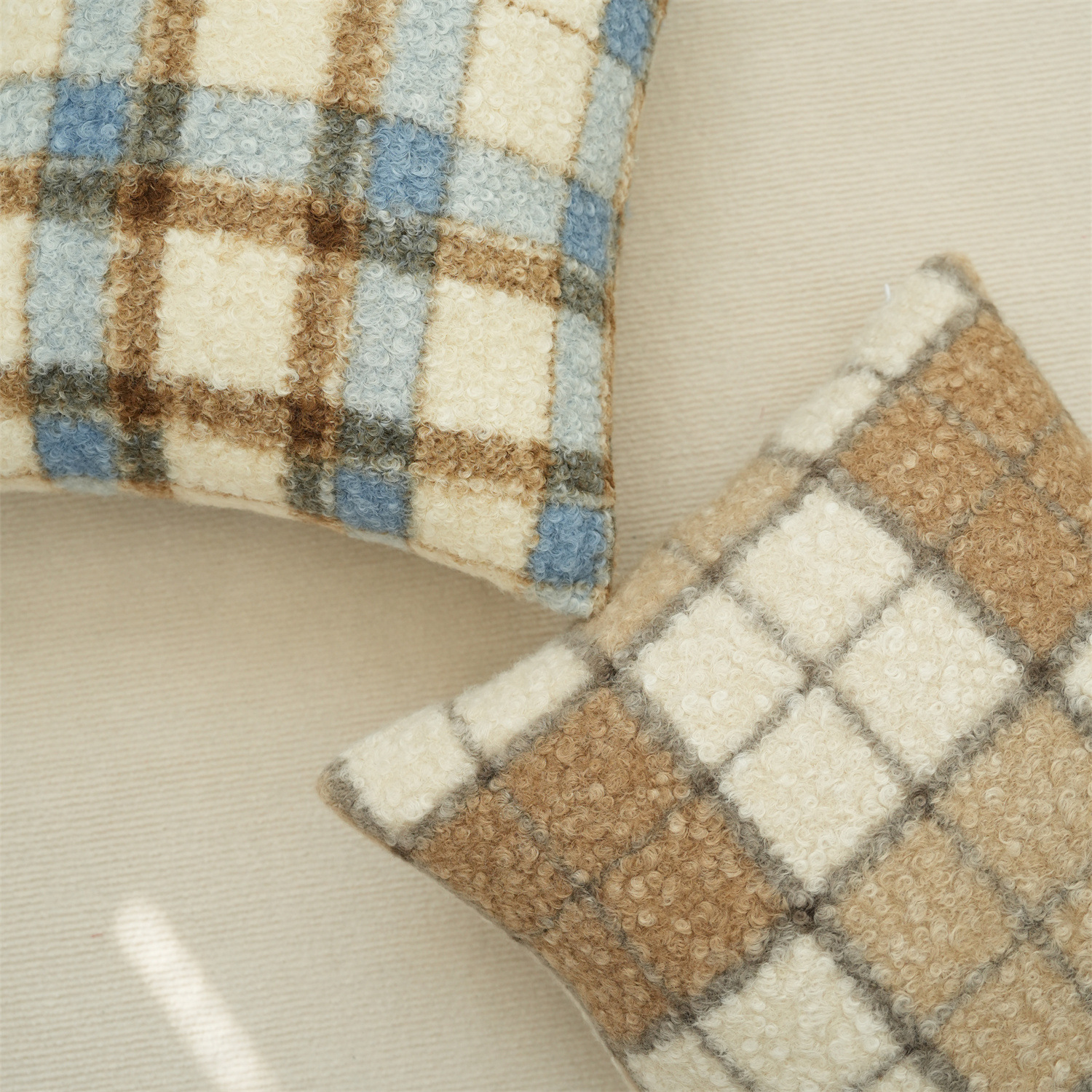 《6290》經典格紋羊圈絨方形抱枕