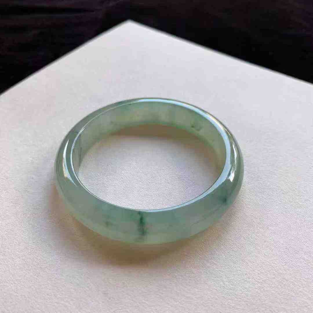 9235648 55.3mm冰種飄花翡翠正圈手鐲 (54-56)