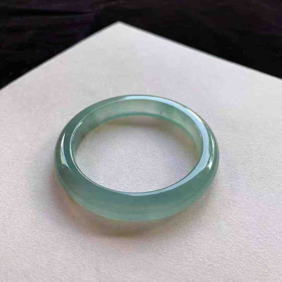 9235649 52.7mm高冰藍翡翠正圈手鐲 (52-54)