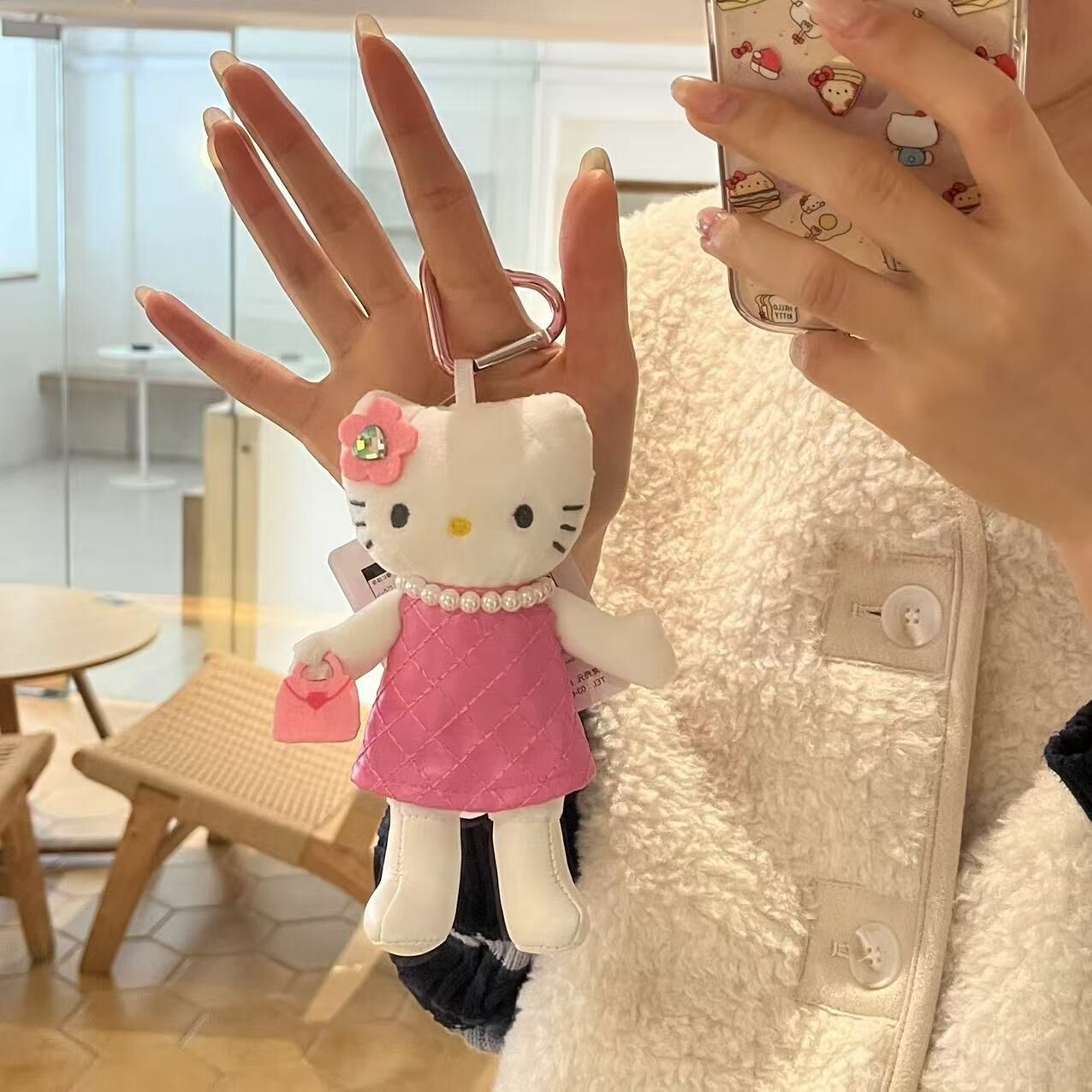 #現貨供應 三麗鷗 kitty 凱蒂貓 幻想風系列 長腿 風格升級 吊飾娃娃