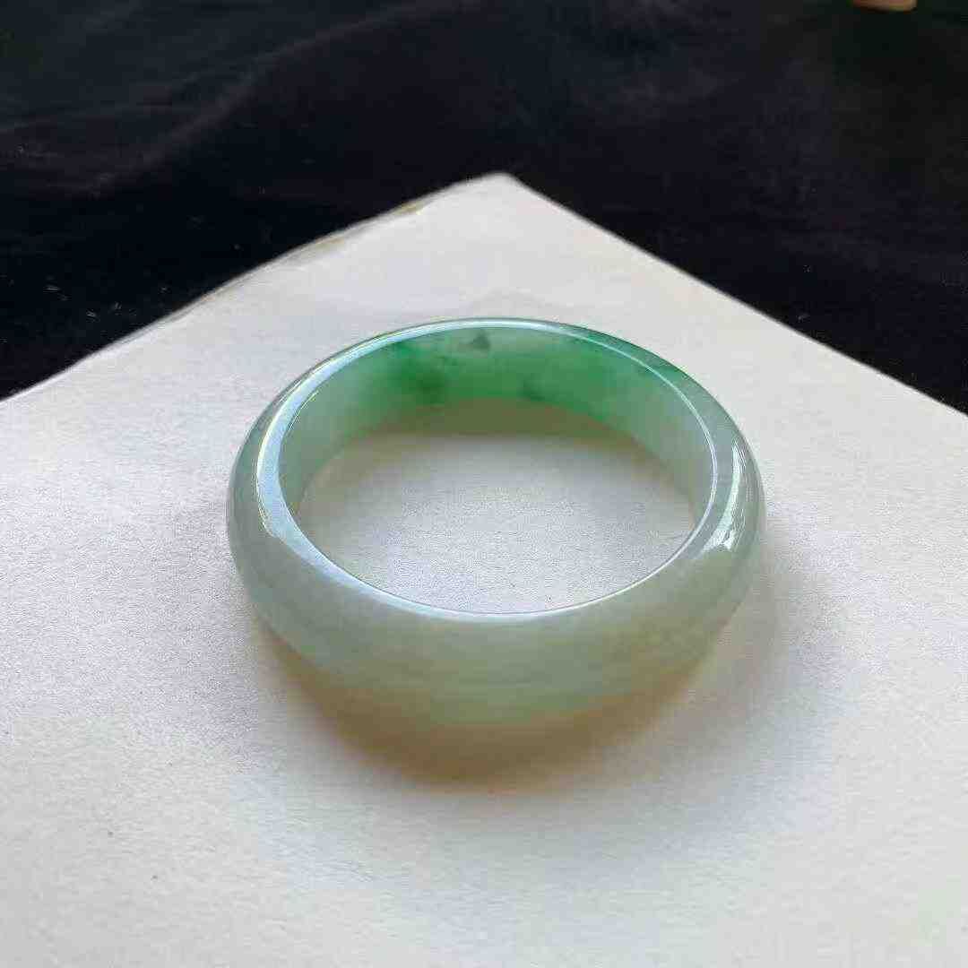 9235653 55.3mm陽綠翡翠正圈手鐲 (54-56)