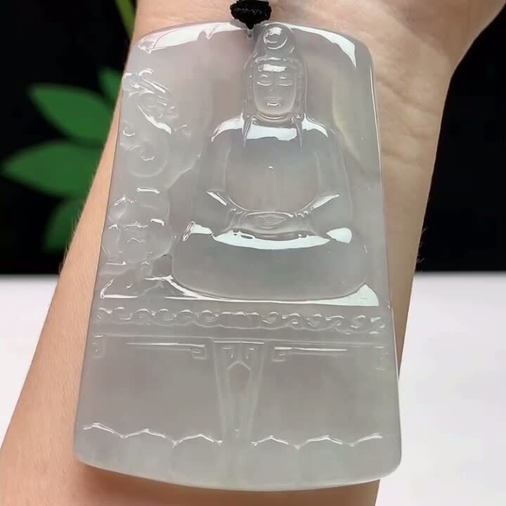 92334 翡翠觀音牌