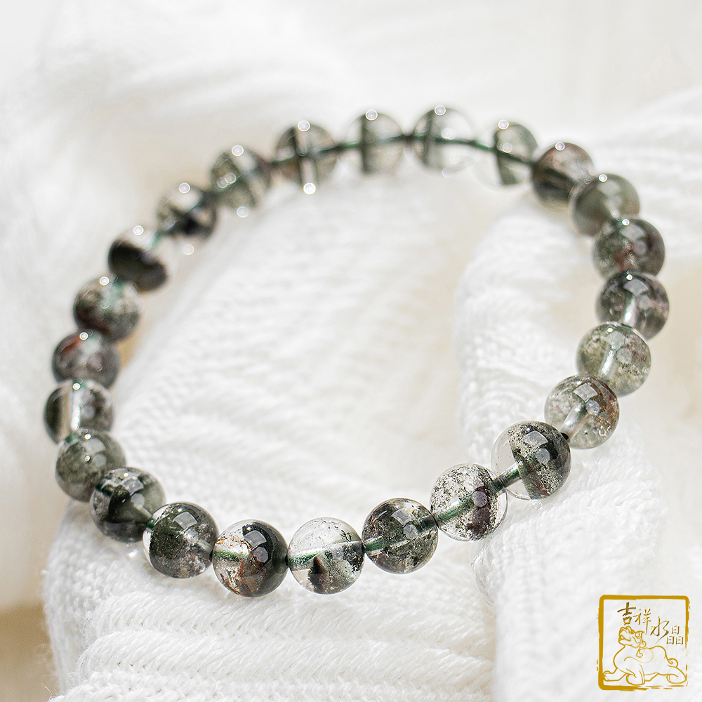 Green Phantom Quartz bracelet 7.8mm