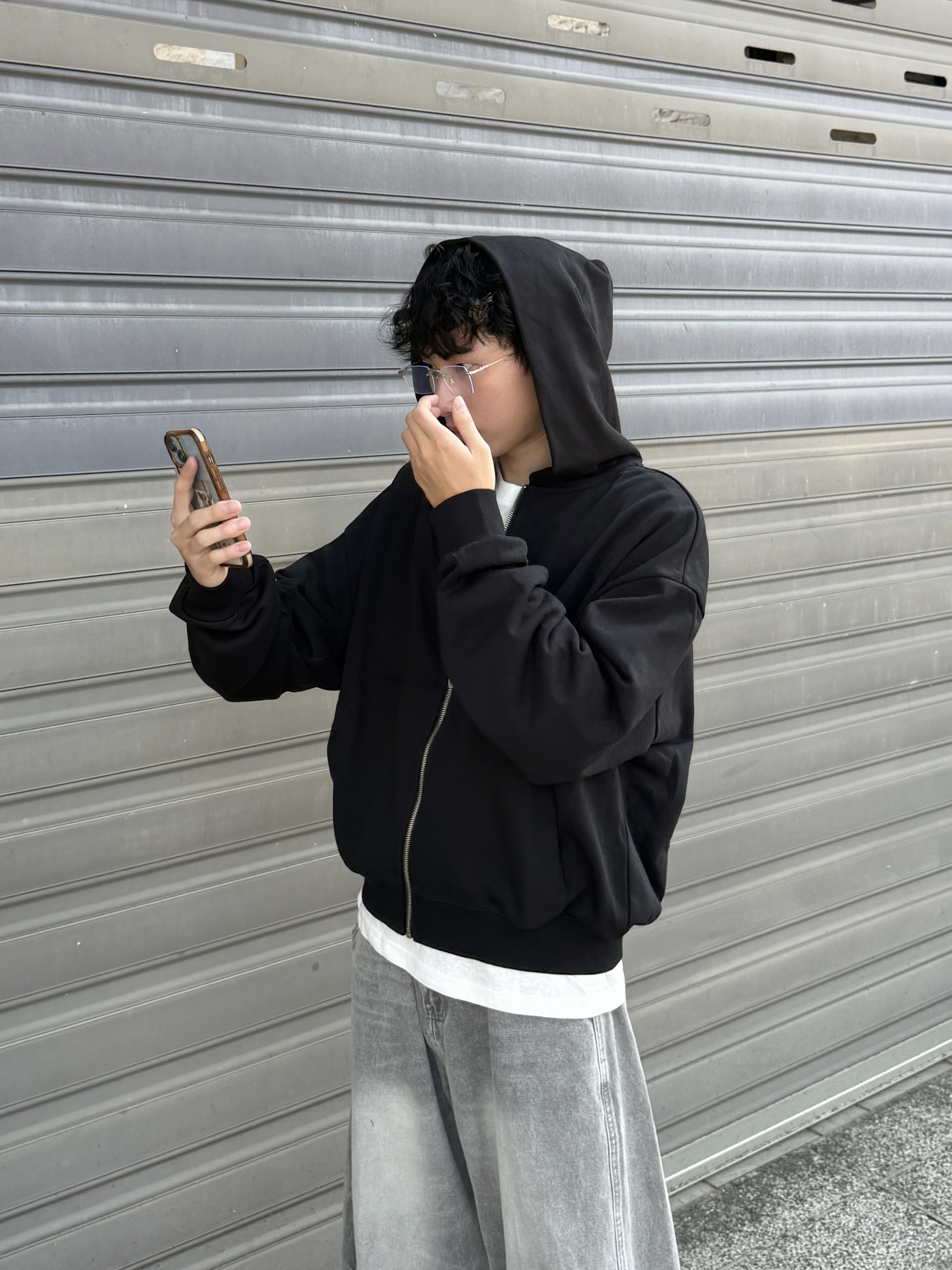 Boxy 版型 短款 連帽外套（3色）