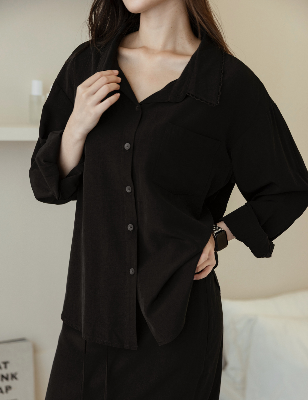 領片花邊設計襯衫（黑色）