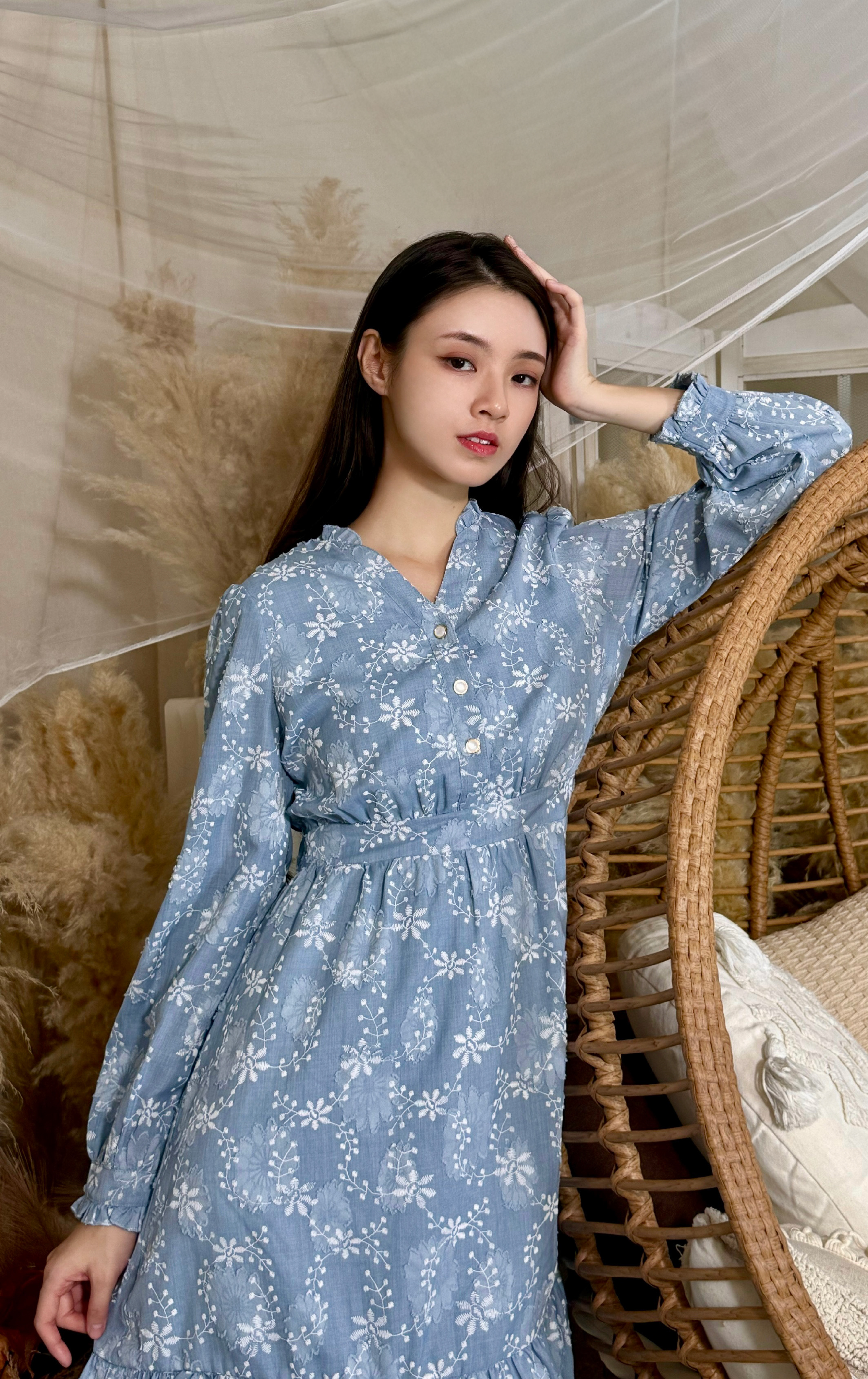 V-neck Printed Dress OP0567