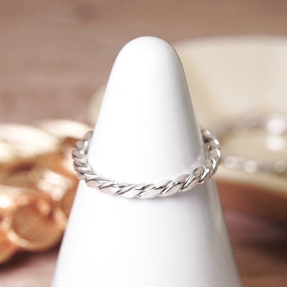 方晶格 細麻花戒 銀白 925純銀戒指 女生戒指 男生戒指 尾戒