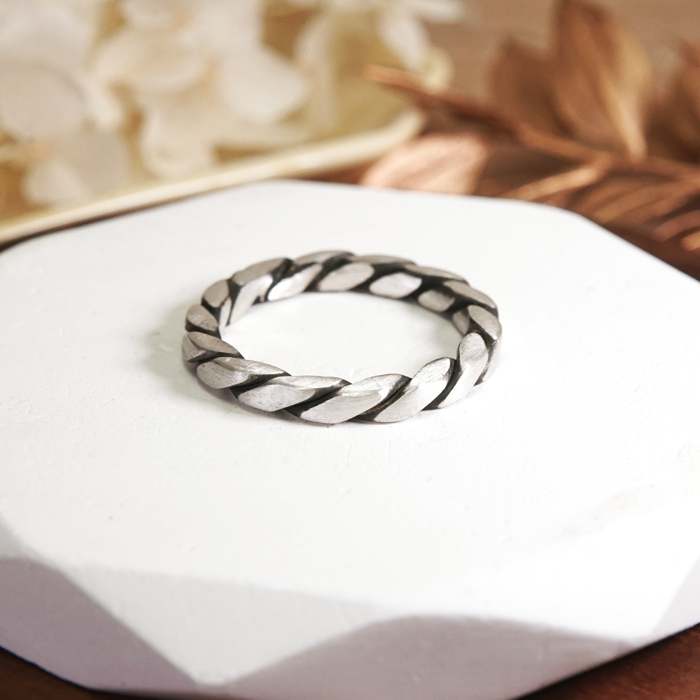 方晶格 寬麻花戒 霧黑 925純銀戒指 男生戒指