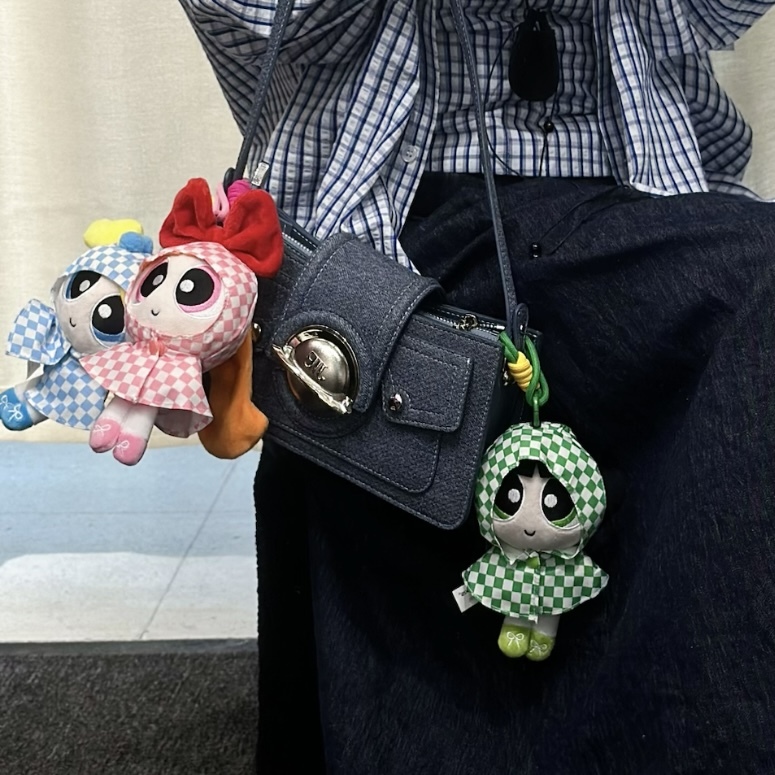 飛天小女警 棋盤格雨衣 可拆卸 造型吊飾 可愛卡通 絨毛掛件