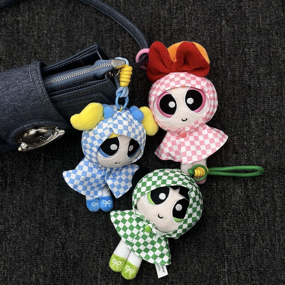 飛天小女警 棋盤格雨衣 可拆卸 造型吊飾 可愛卡通 絨毛掛件