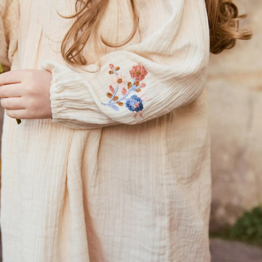 LOUISE MISHA│Dress Sophia奶油壓花刺繡圖騰洋裝．Cream