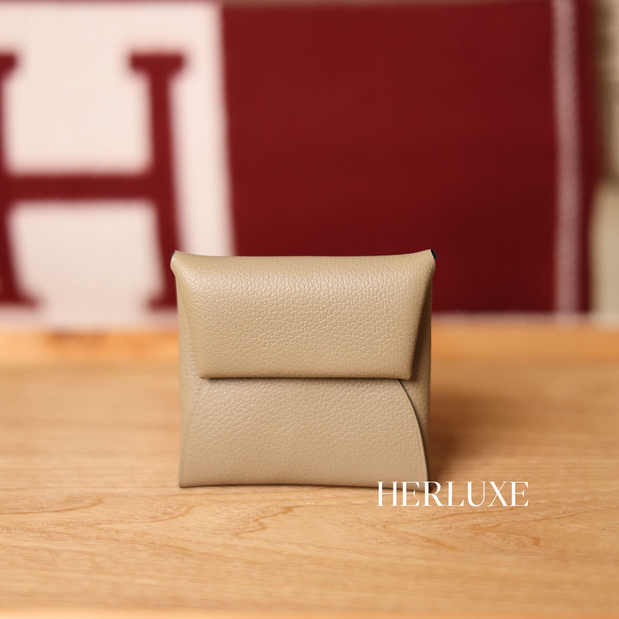 Bastia change purse 8Q beige marfa evercolor