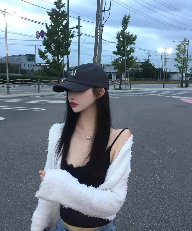 🇰🇷𝐌𝐮𝐜𝐞𝐧𝐭 金屬logo棒球帽