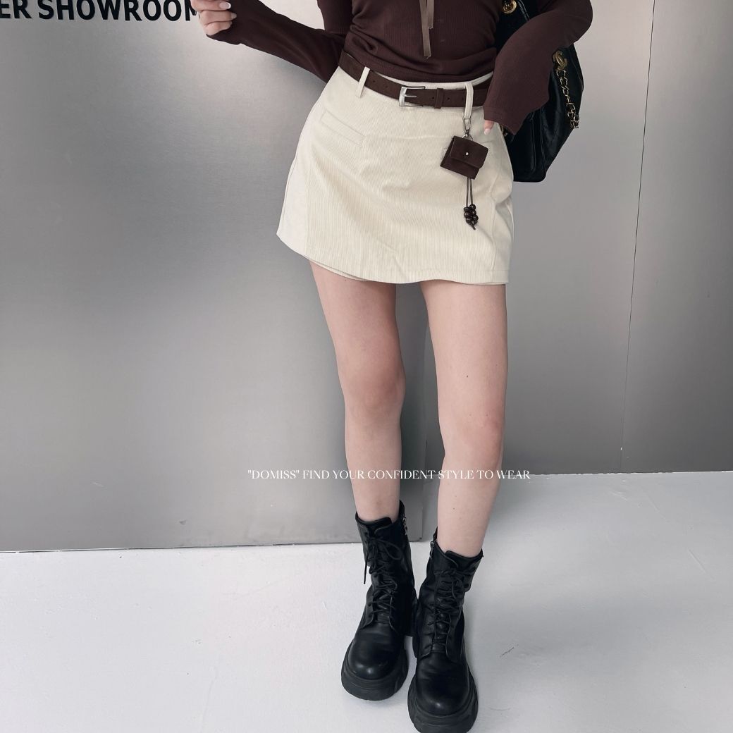 【人氣爆款】DOMISS長腿攻略! 燈芯絨 配腰帶 短褲裙-3色 短裙 褲裙 工裝裙 (現貨)