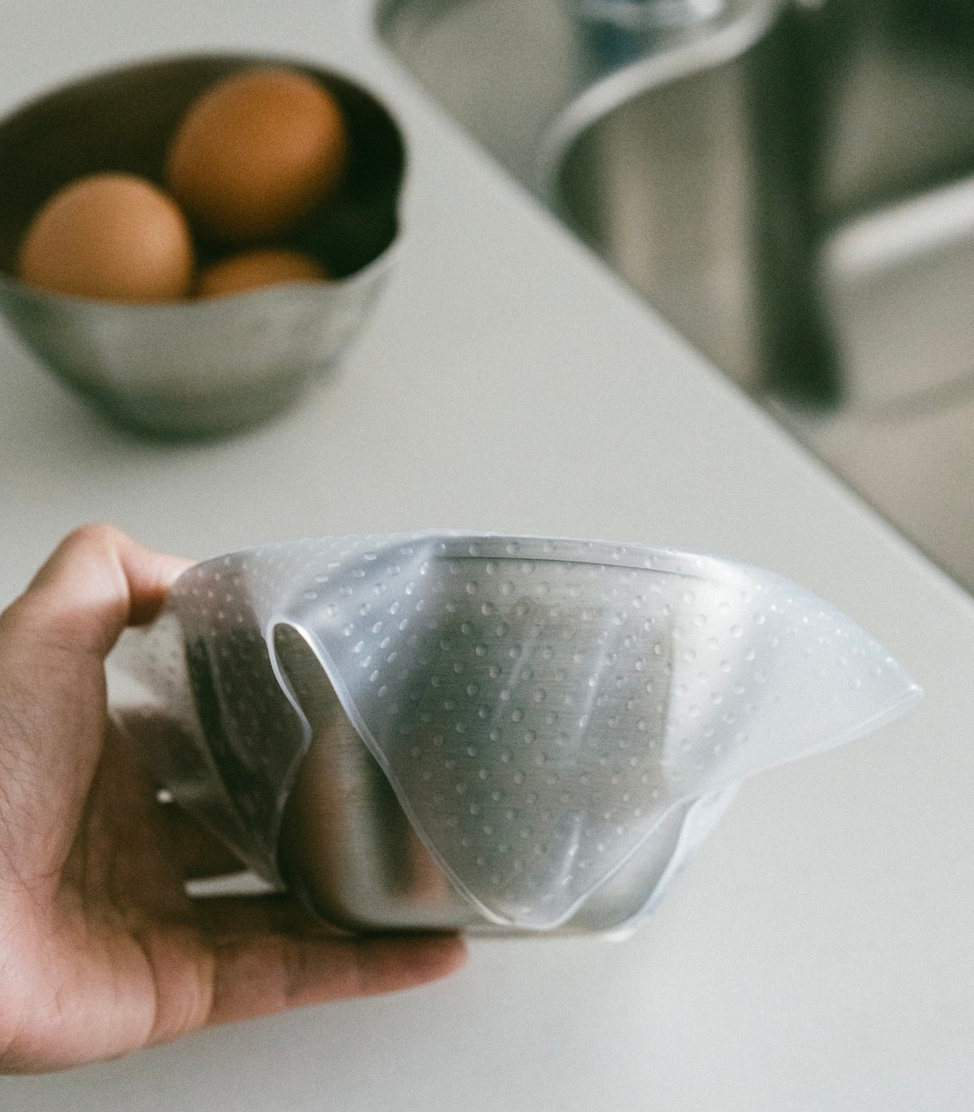 日本 MARUTATSU 丸辰 耐熱180°C萬用環保矽膠墊與保鮮蓋（大小各一，共2入）