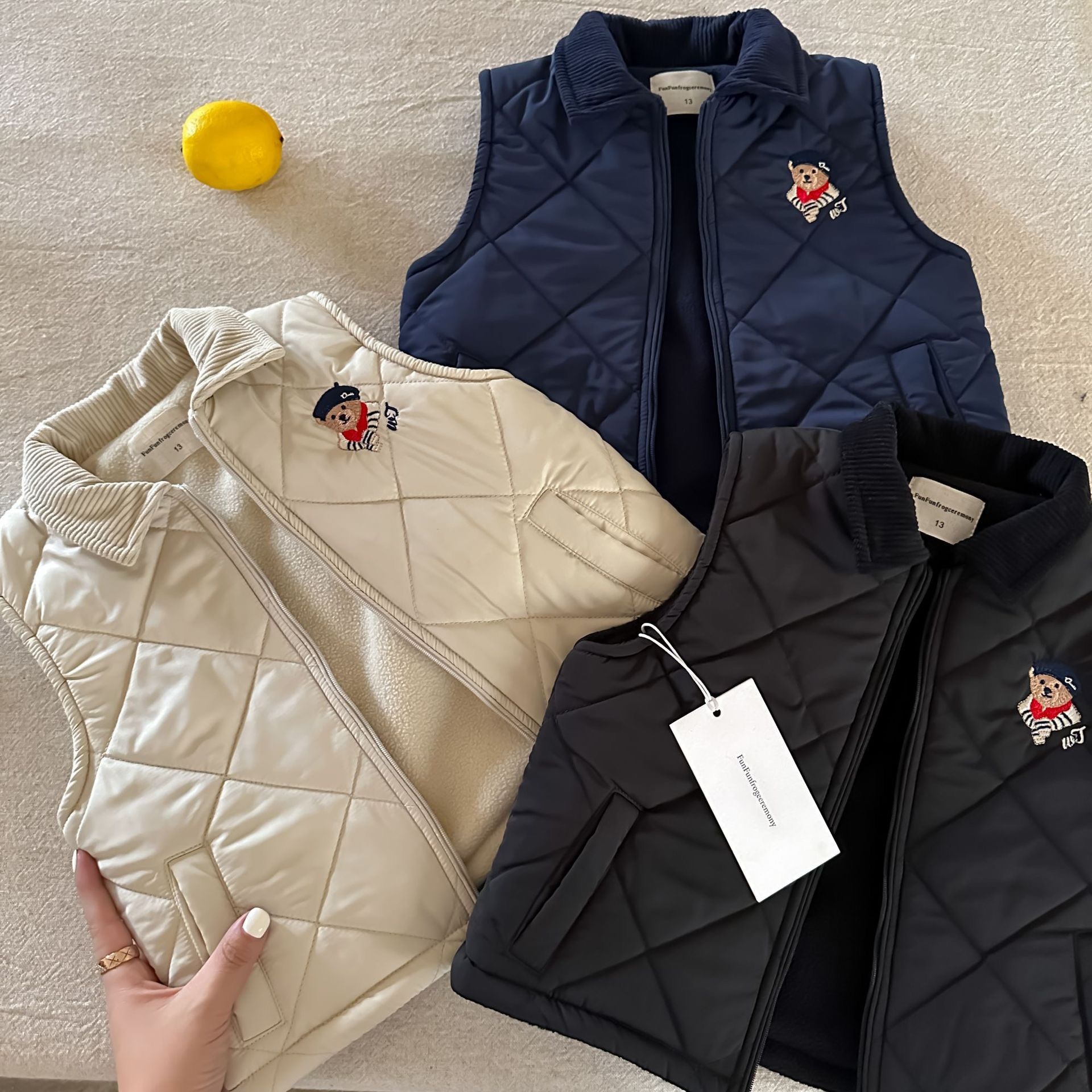 刺繡小熊保暖背心