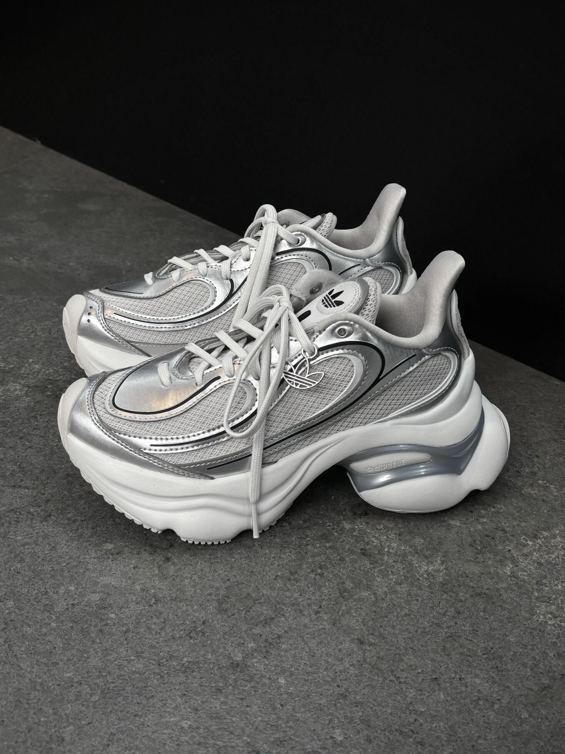 Adidas Originals Ozvenuz 液態銀 白銀色 銀灰色 銀色 Y2K 厚底 復古 慢跑鞋 老爹鞋 KI0557/預購