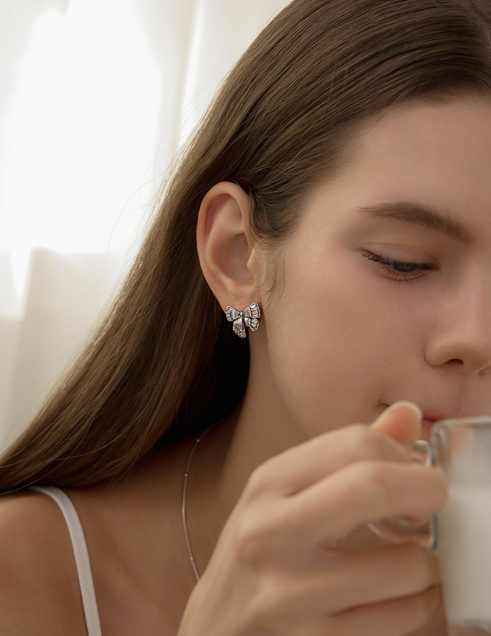 雙蝶翩翩。針式耳環