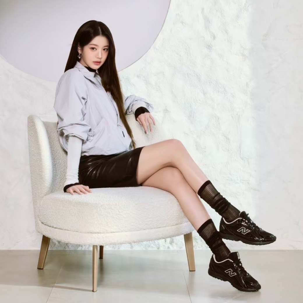 <張員瑛同款> NEW BALANCE NB 204L 復古 miumiu 休閒鞋 皮革 曜石黑 (男/女同款)