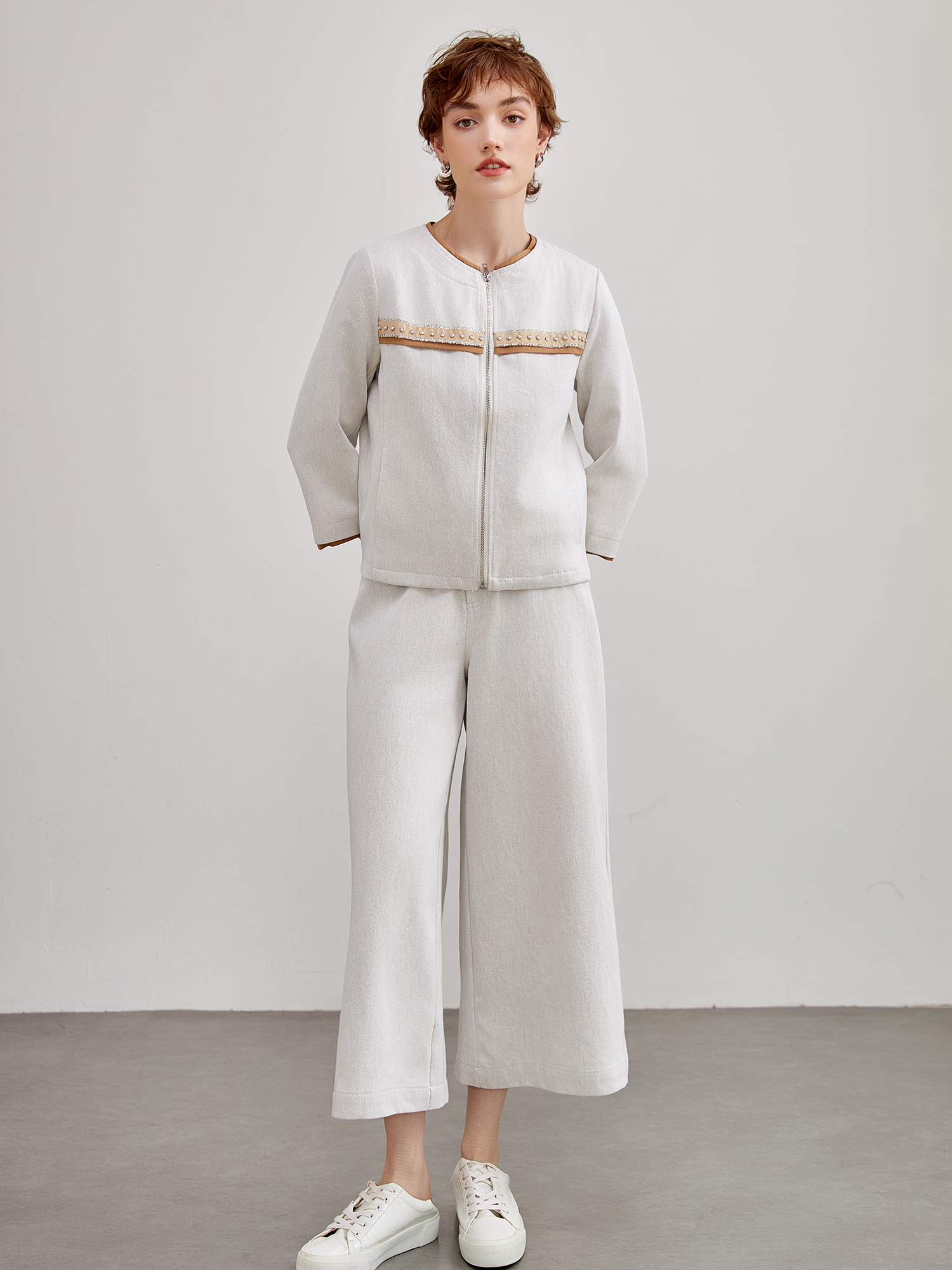 mi-tu閃鑽闊腿牛仔褲