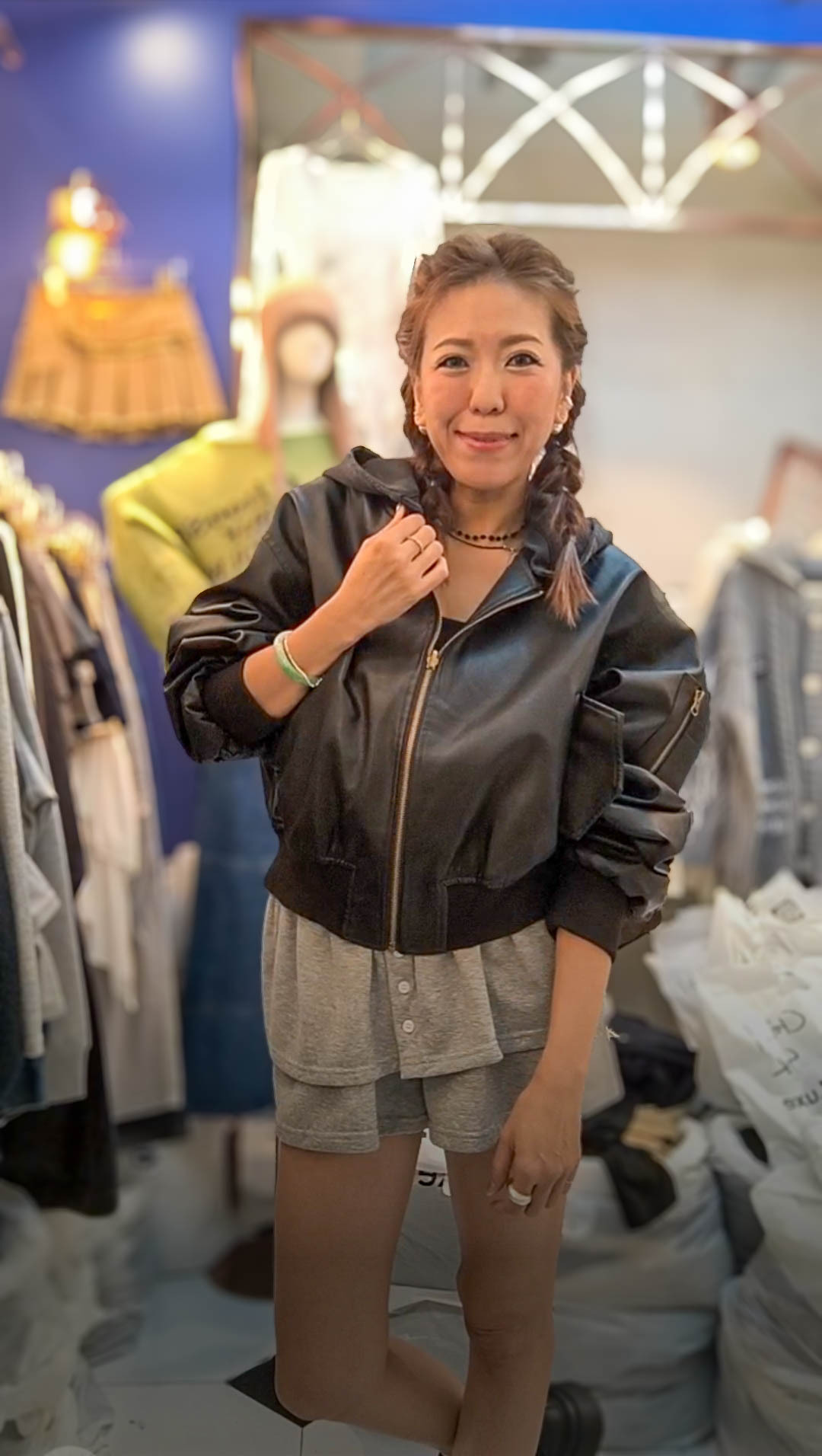 🥰K3585  ▶️黑色連帽拉鍊外套 👉B:142cm L:59cm