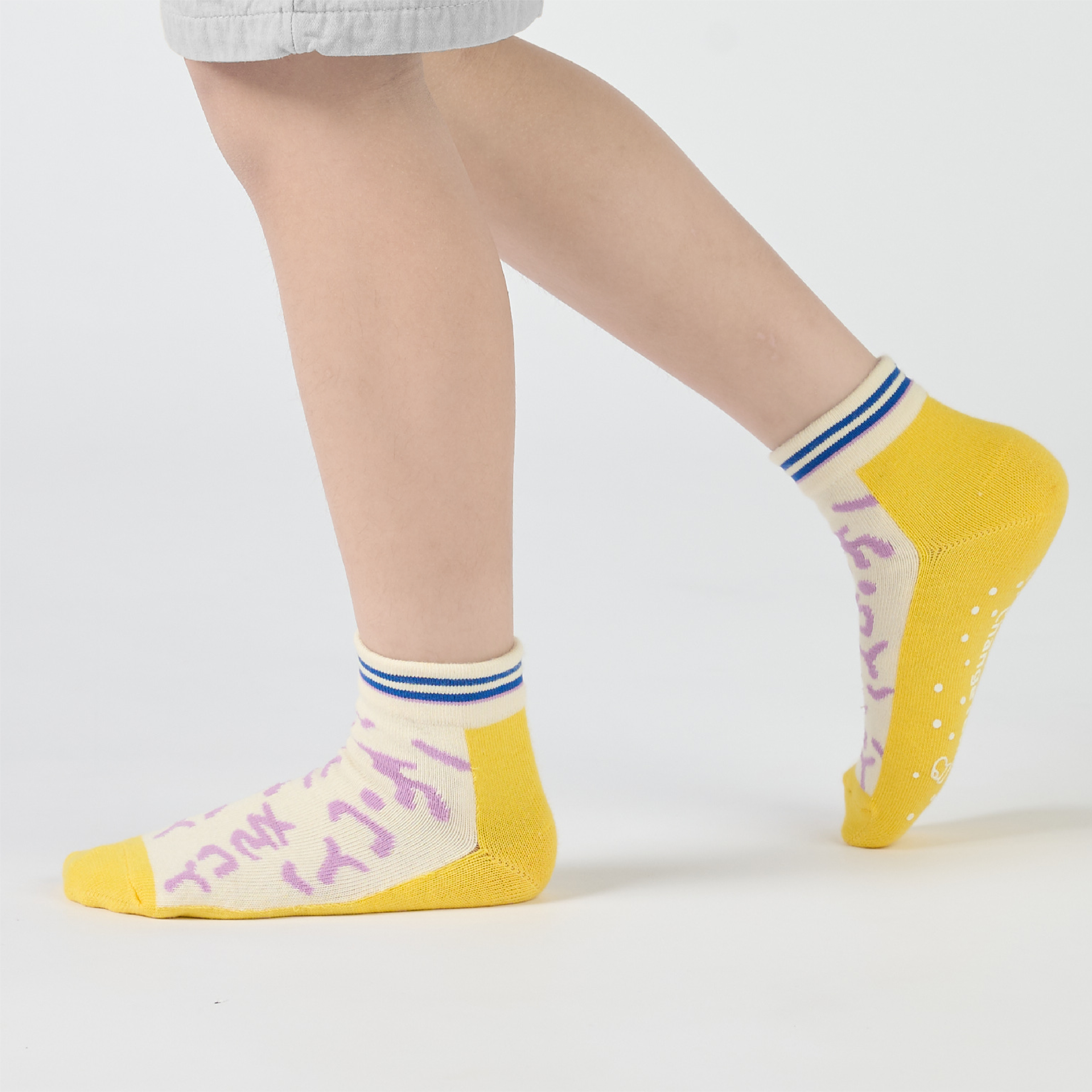 ㄅㄅㄇㄇ〈黃〉