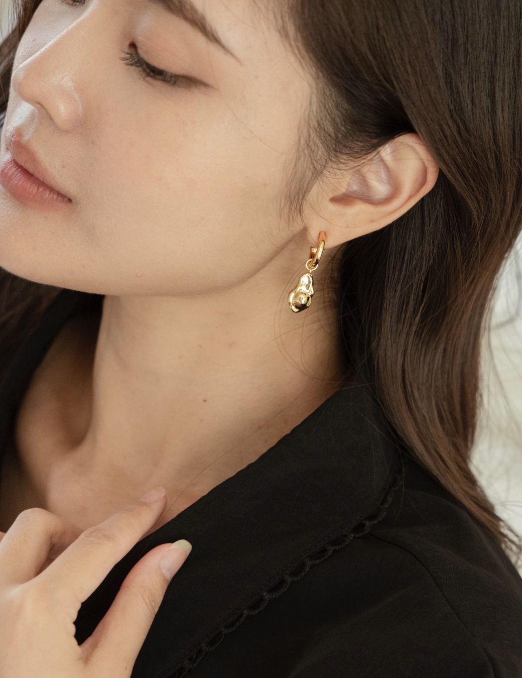 熔岩感水珠C圈耳環（金色）