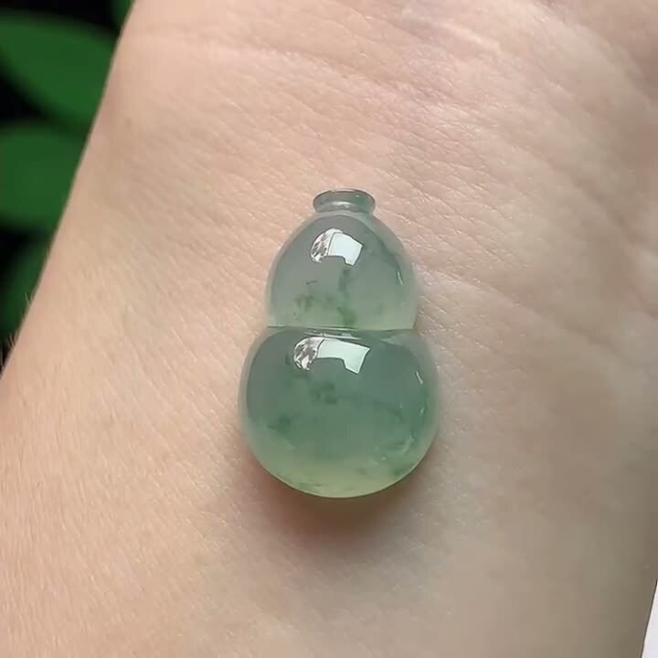 923363 翡翠冰種飄花葫蘆