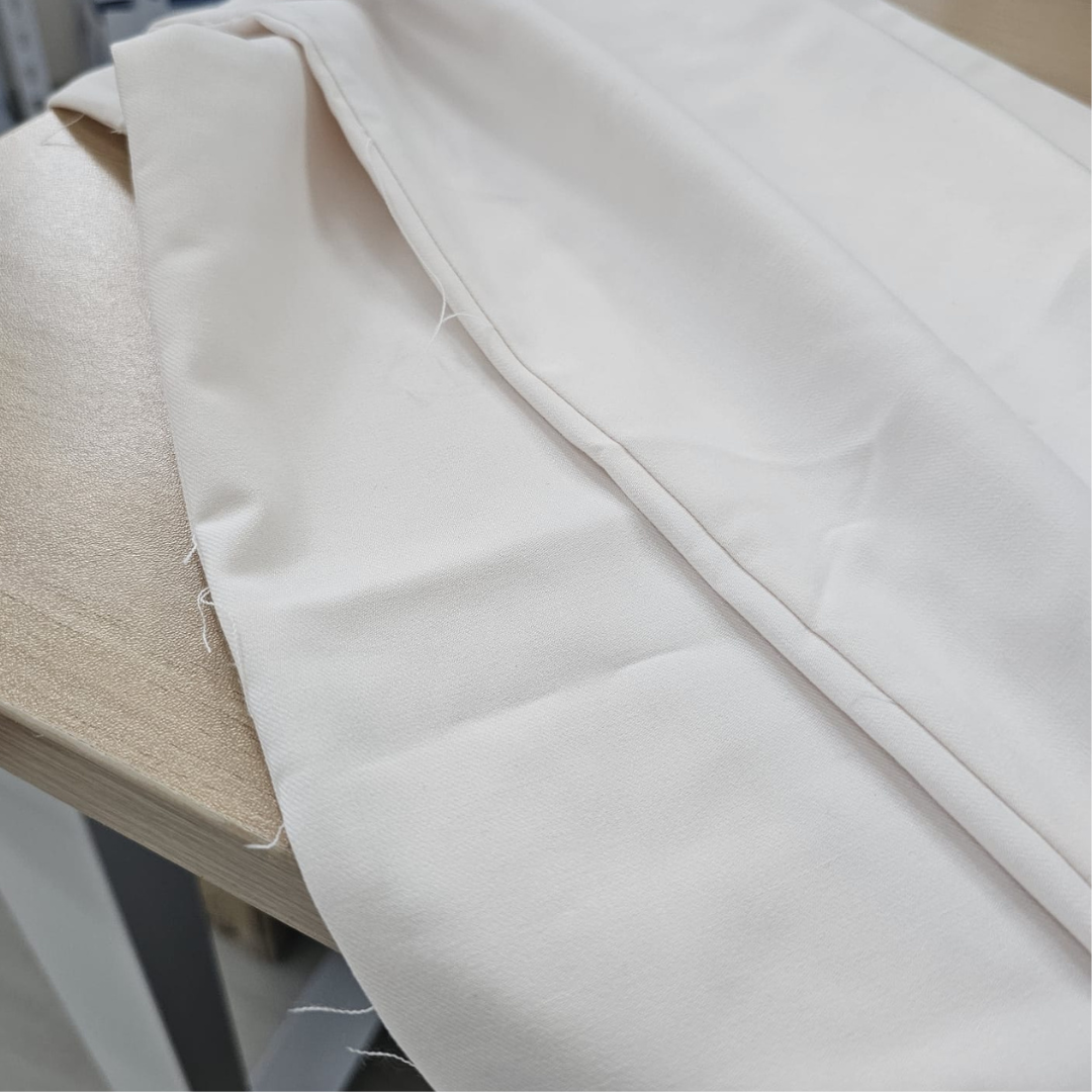 1LP0704-199 (Defect) LA PETITE ETOILE Patricia Pantalon White #PATRICIA-P102511Y5A (11-ECRU) (E)