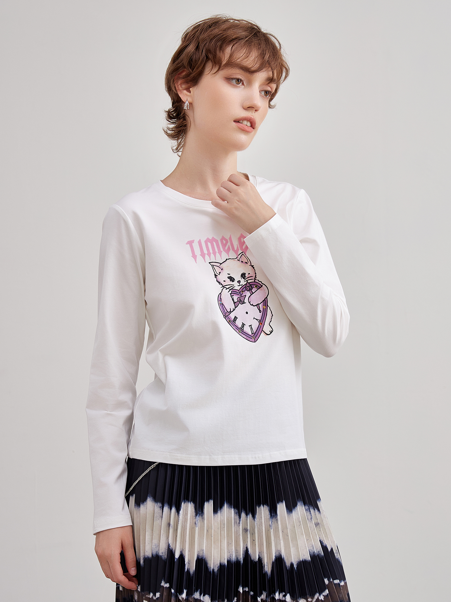 mi-tu 波斯貓印花T恤