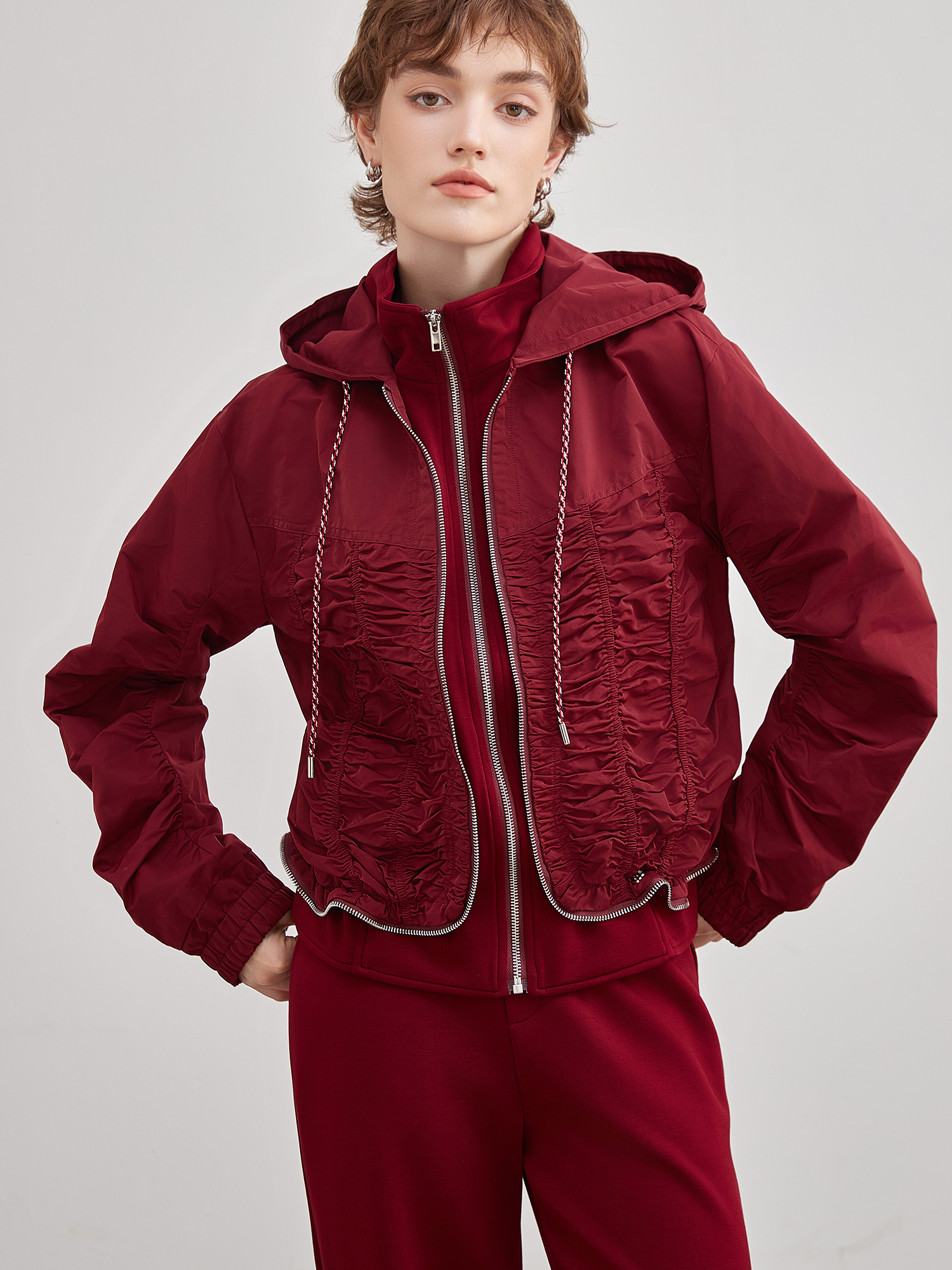 mi-tu 抽繩褶皺短款外套