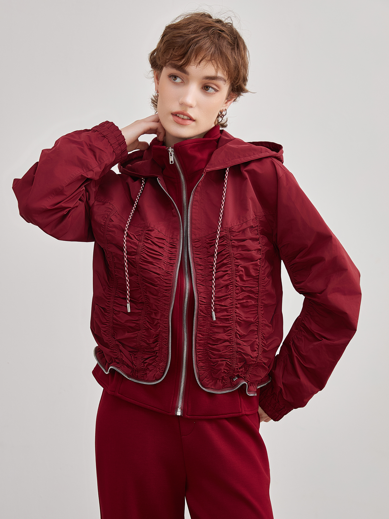 mi-tu 抽繩褶皺短款外套