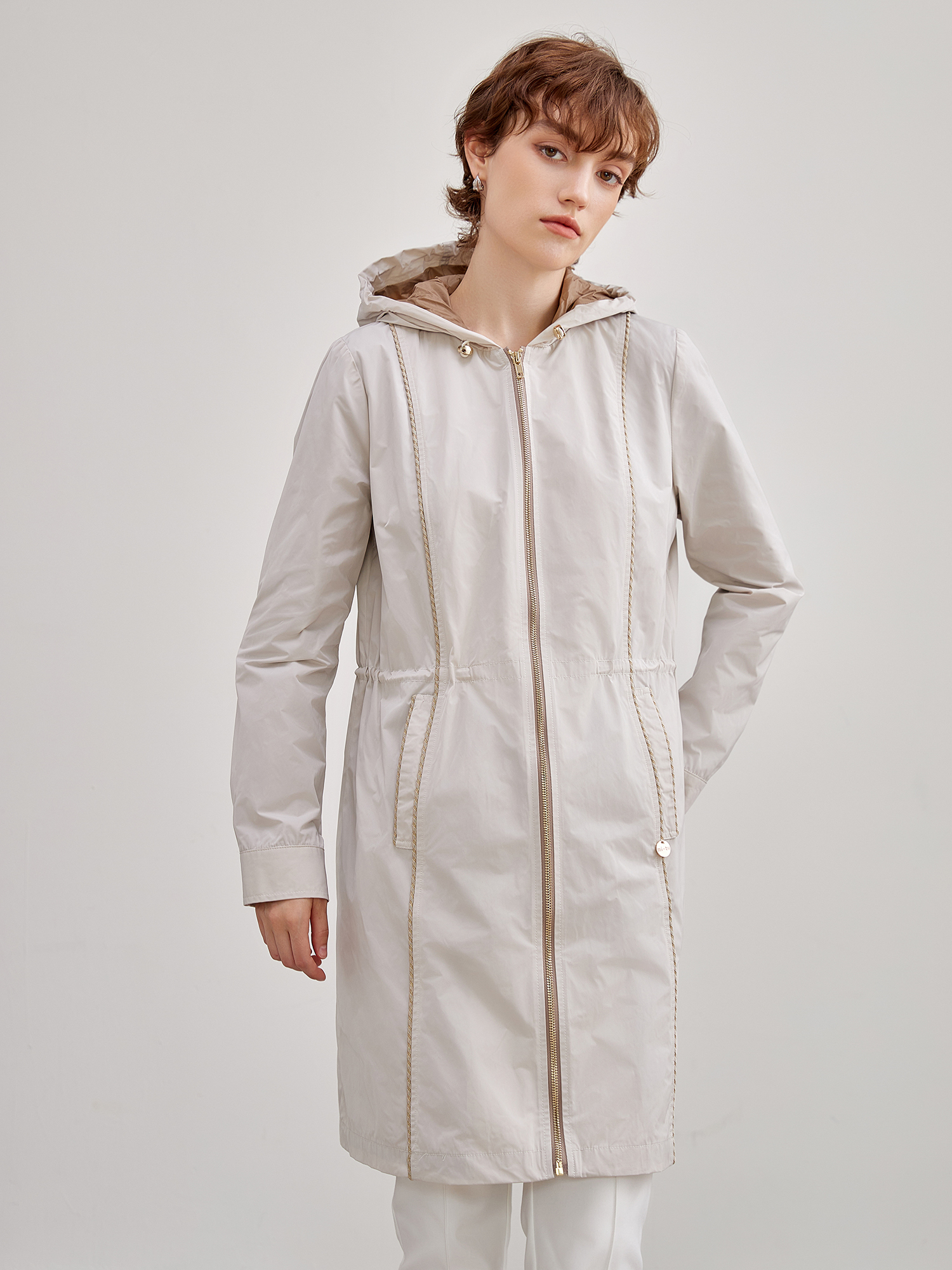 mi-tu 拼色風衣外套