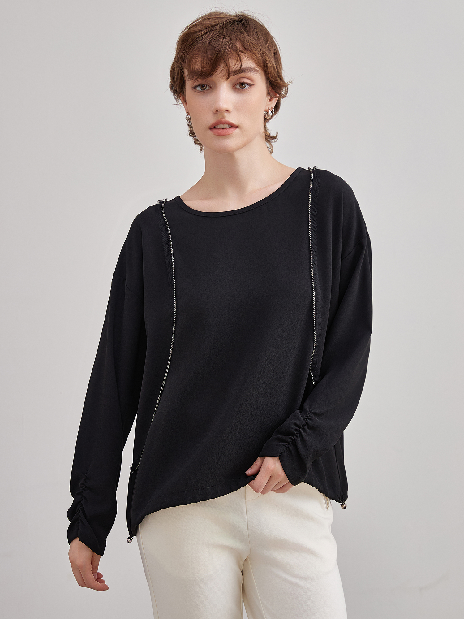 mi-tu 寬鬆抽繩上衣