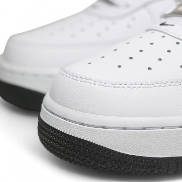 NIKE 休閒鞋 AF1 AIR FORCE 1 07 白 黑 基本款 男 FQ4296-101