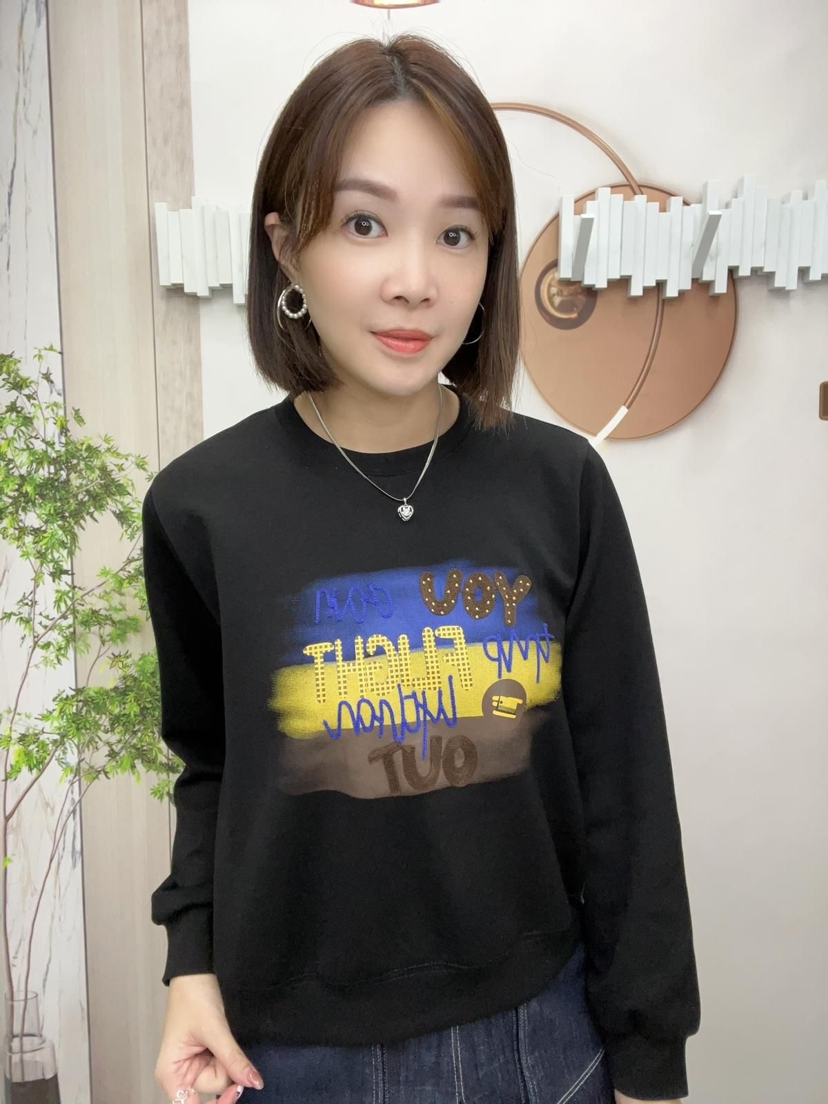 Mar 英文字top~125Z