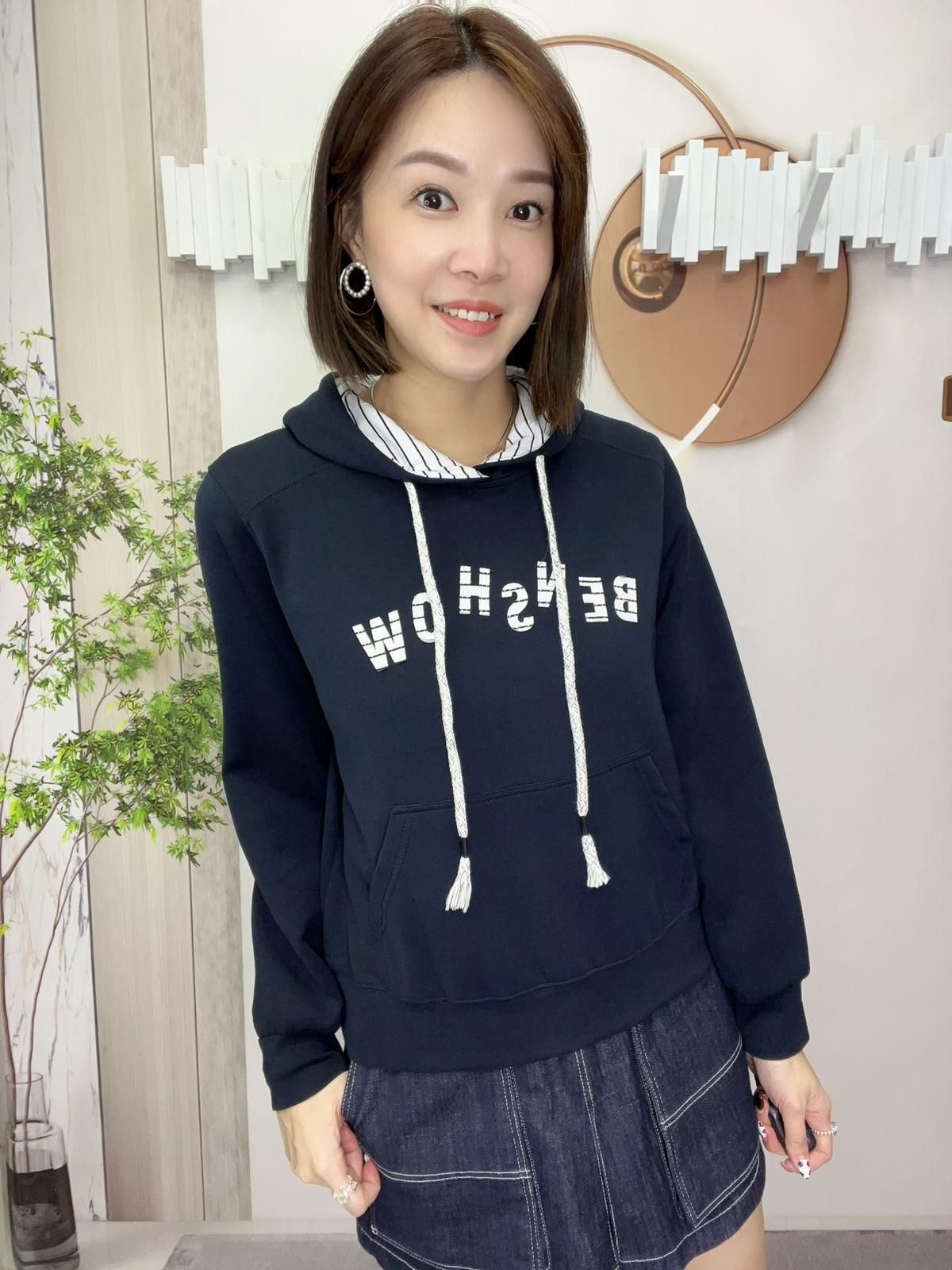 Mar 有帽英文字top~125Ai