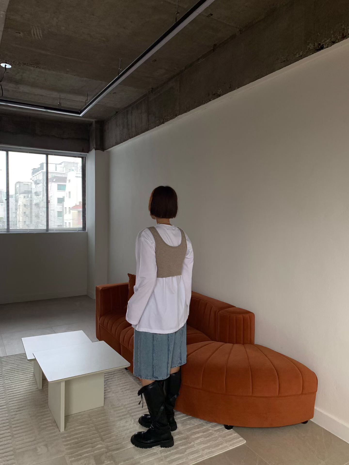 造型橫條短版背心