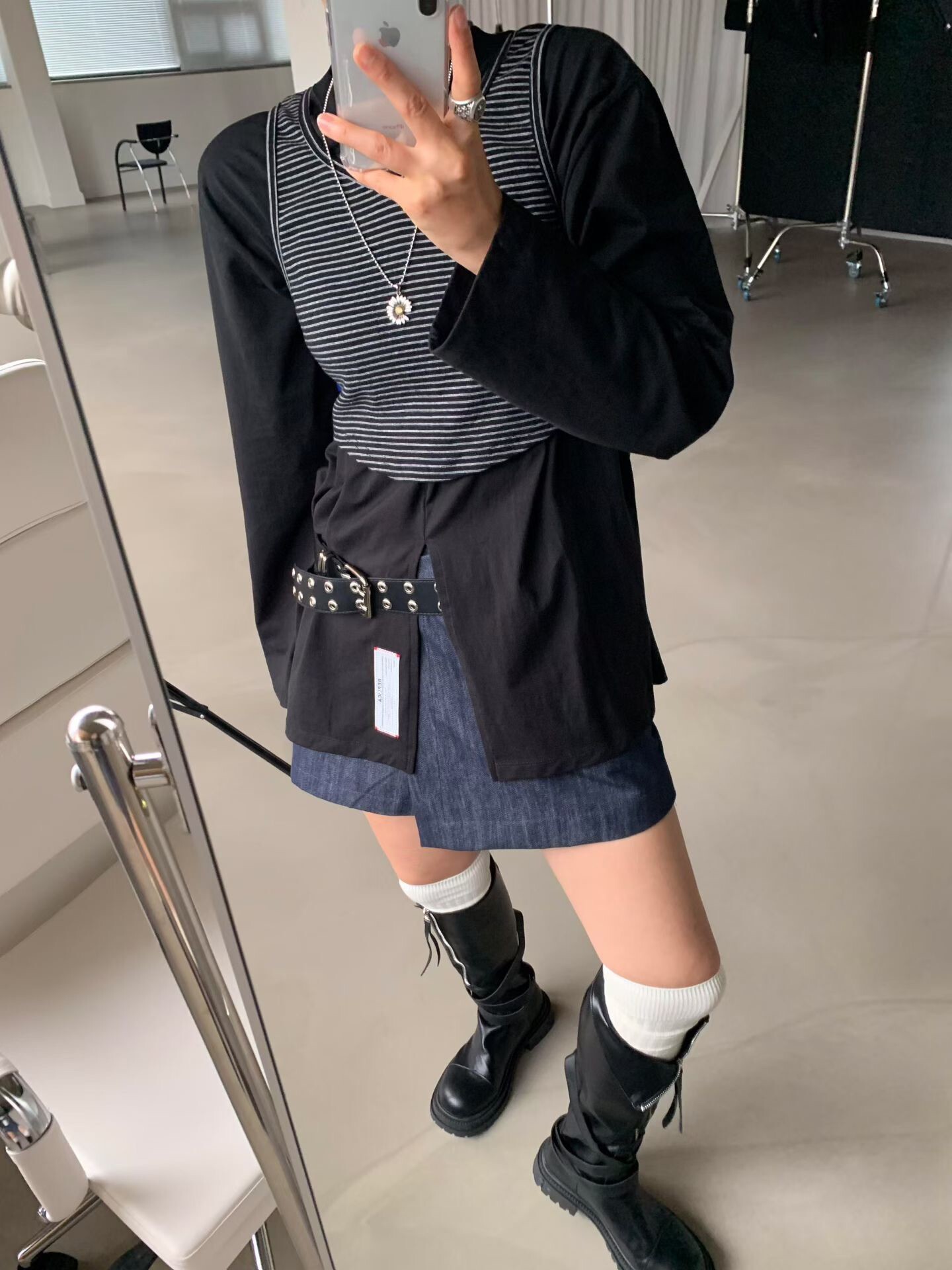 造型橫條短版背心