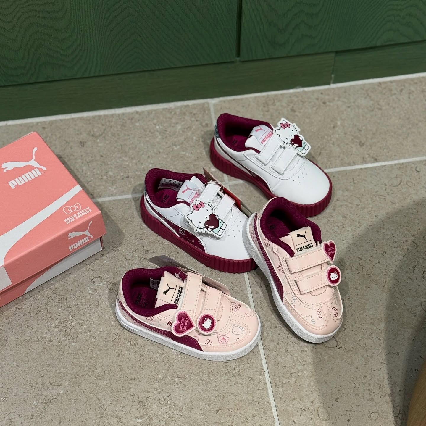 PUMA Carina 3.0 X Hello kitty 日本限定 凱蒂貓 酒紅 嫩粉 小童 中童 童鞋 40339701