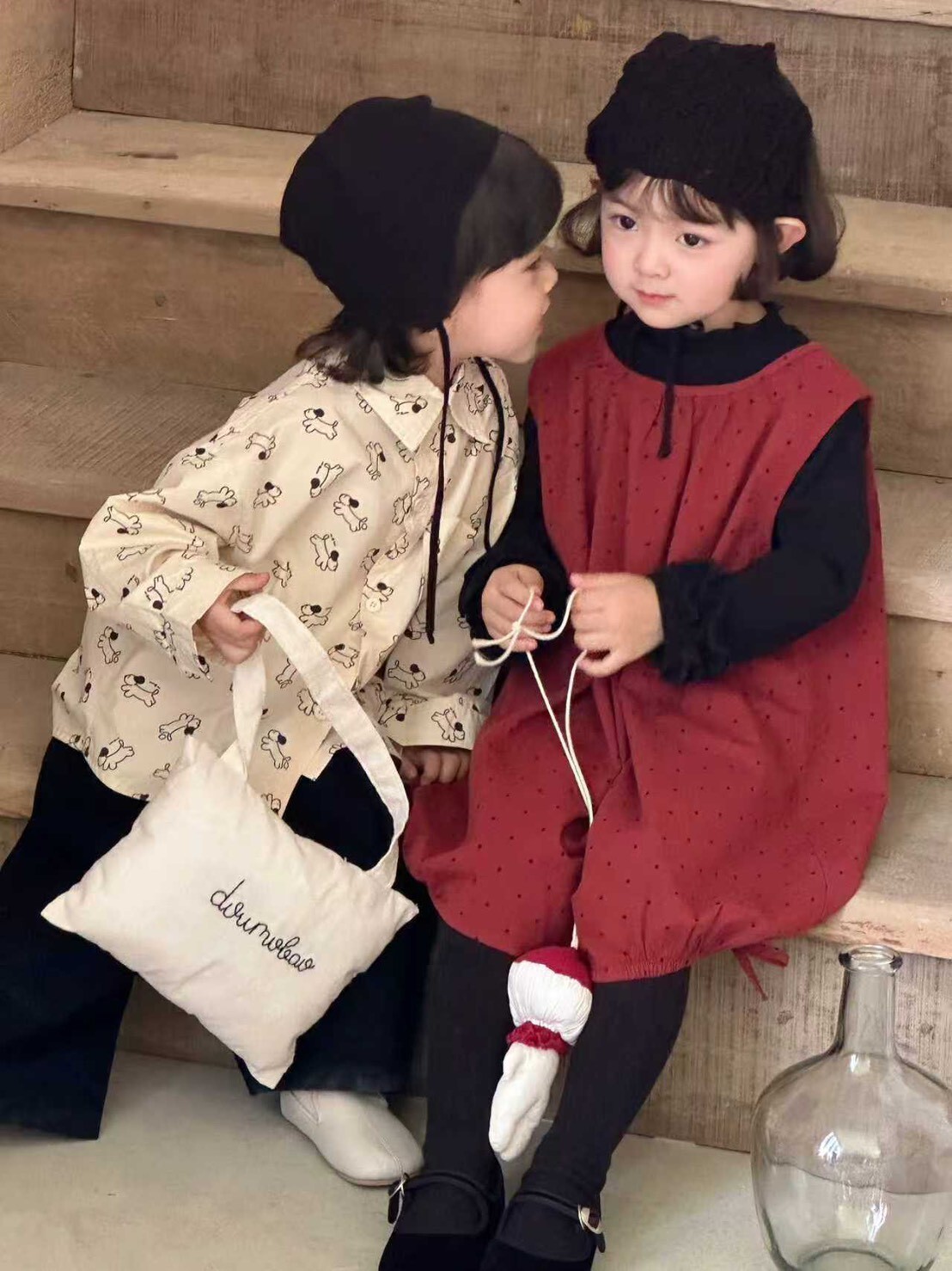 莓紅小點綴洋裝