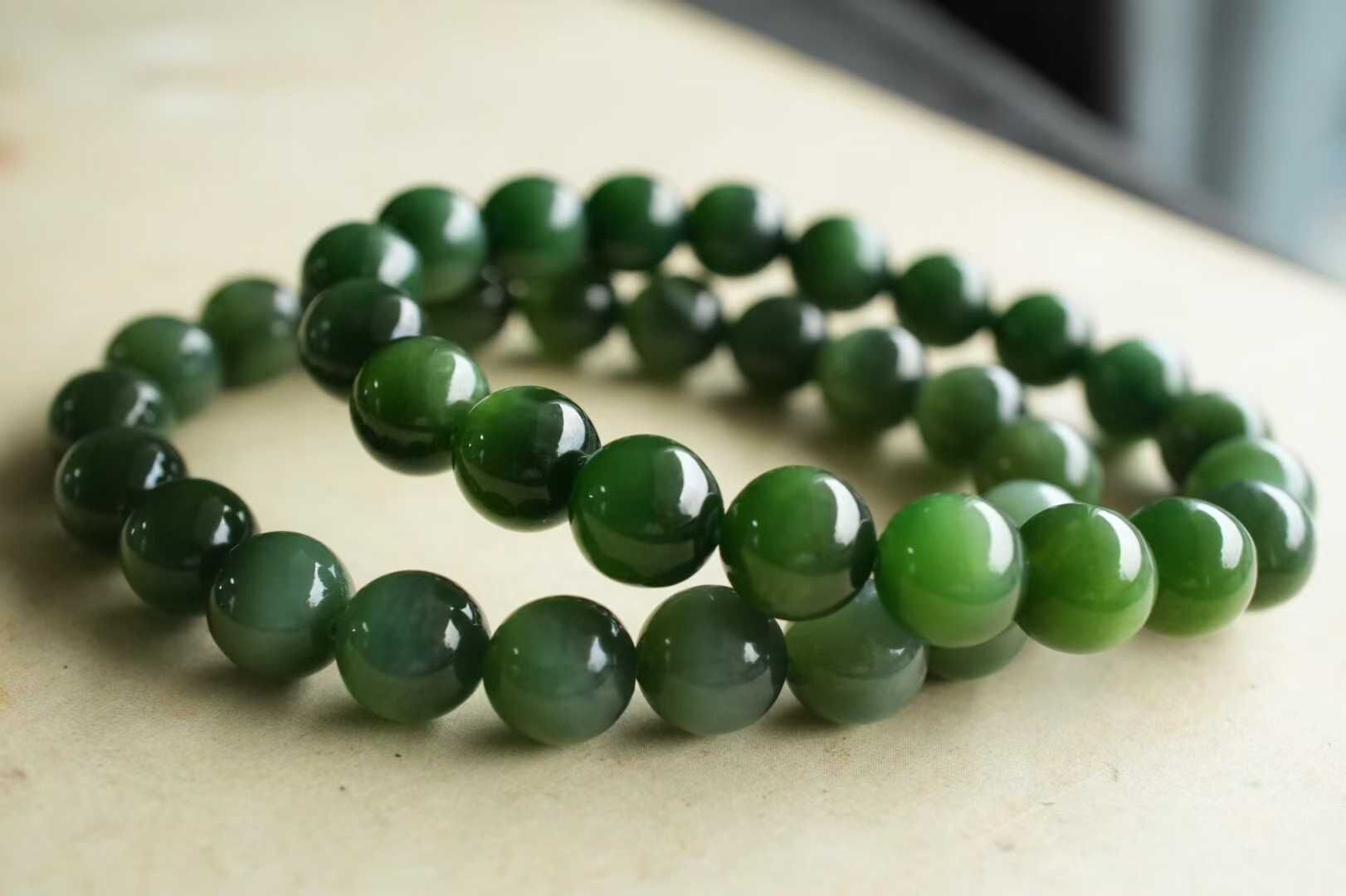 923425 和田玉特色黑貓碧玉手串 (9-9.5mm直徑)